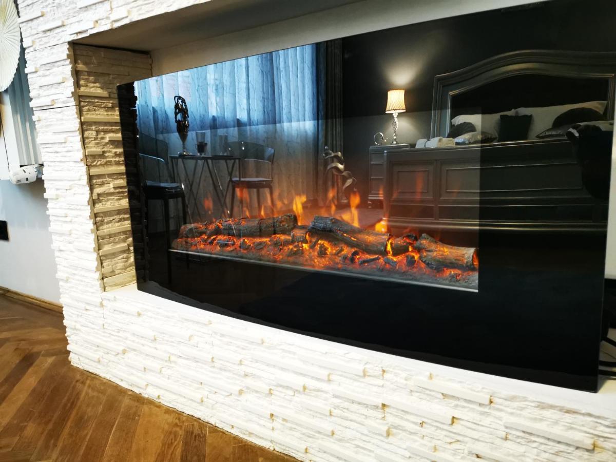 Crystal Central Apartment Μπρασόβ Εξωτερικό φωτογραφία
