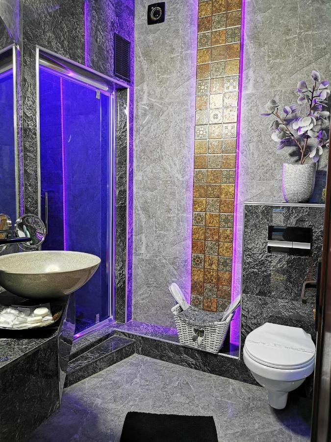 Crystal Central Apartment Μπρασόβ Εξωτερικό φωτογραφία