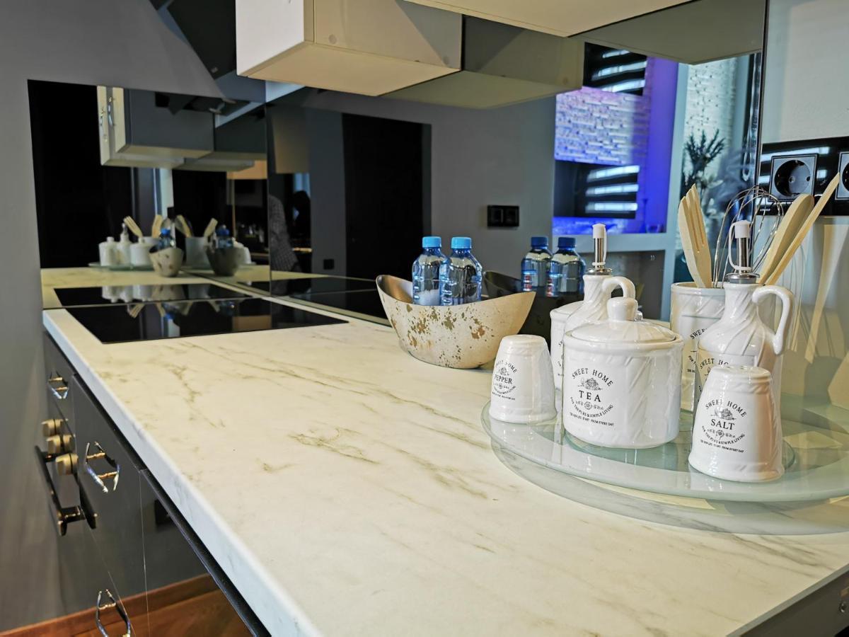 Crystal Central Apartment Μπρασόβ Εξωτερικό φωτογραφία